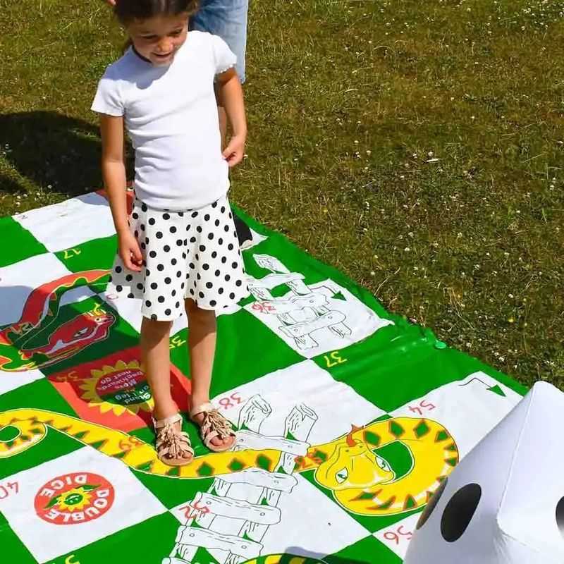 Play Big Kahuna - Snakes & Ladders