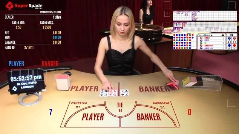 Play Live Baccarat